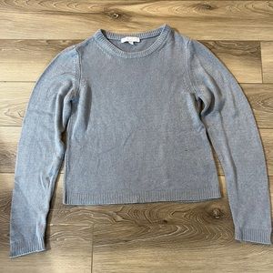 Lightweight sweater